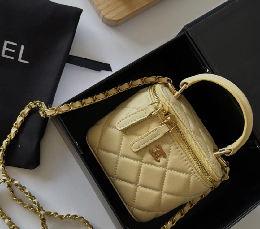 CC VANITY BAG